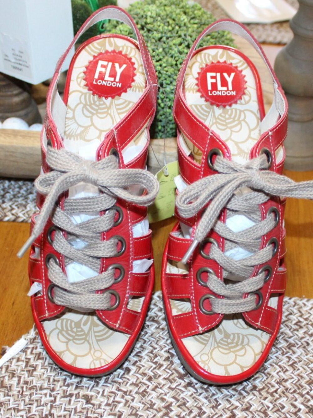NWT Fly London YITO red leather lace from wedges size 40 (women's 9.5 to 10) - Picture 4 of 14